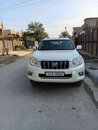 برادو ٢٠١٣مكفوله كافلة عامه كله عله وضع الشركة بيها بارد قليل مكينه ٦س...