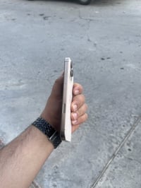 آيفون ١٦ برو ماكس • ٥١٢ • بطارية ١٠٠٪