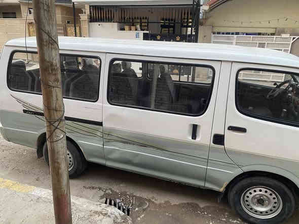 سلام عليكم جنبي 2010بسمي مصفرة هيأة وغرامات السيارة مكفولة كير ومكينة السيارة بيهة  ظربات موظحة بلصور عارظهة 54 وبيهة مجال مكاني بغداد ***********
