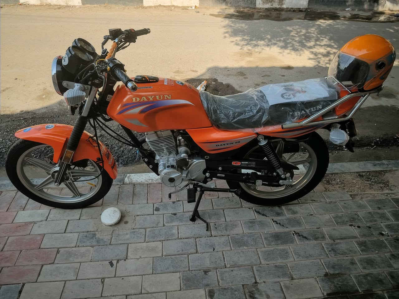 دايون مديل 2023 طالعه 2024 بشهر 6 يعني زيرو الله شاهد تجي تفحص إذا مو زيرو تأخذها بلاش شرط بل كارتون ام الختم ثامر خلخال اوراق اصوليه وصل معرض ثامر خلخال سعر مليون 450 كربلاء مجمع السلام  ***********
