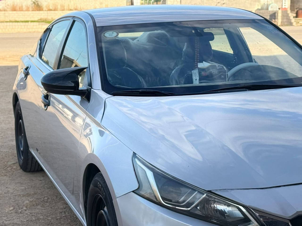 نيسان التيما
موديل 2020 SV 
الصنف :SV
سعه المحرك : 2500 cc

الوارد امريكي 

قراءة العداد :  140 الف ميل
رقم سياره : سليمانيه جديده 
المواصفات:
• بصمه تشغيل
,بصمة أبواب 
، تشغيل عن بعد 
•شاشه 
•كامره  خلفية 
•تحديد مسار 
•رادار خلفي للوقوف المفاجئ 
، رادار جانبي 
• تحكم ستيرن
•مثبت سرعه
• بلوتوث  
•حجر بيئه بلادي

 
للاستفسار ***********
‭***********
 موقع السياره : ديالى
