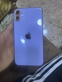 ايفون ١١ • ١٢٨ • بطارية ٧٧٪