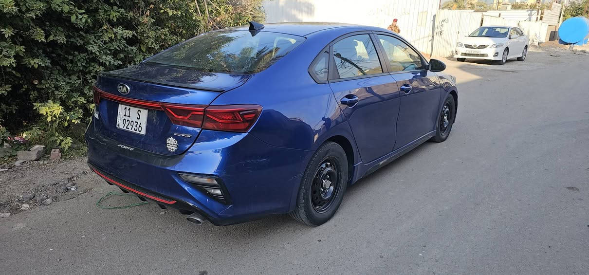 فورتي للبيع موديل 2020 GT.Line
فول مواصفات حادث بسيط موجوده الصور بل منشور البقي مكفول شرط الفحص 
بسمي شرط التحويل 
ماشيه ٥٨ الف بس 
سياره جيده جدا من داخل او خارج ماتحتاج مصرف ولا دينار بشرط 
السعر ١٤٠ بيه مجال عمله فقط 
مكاني بغداد. 
***********
