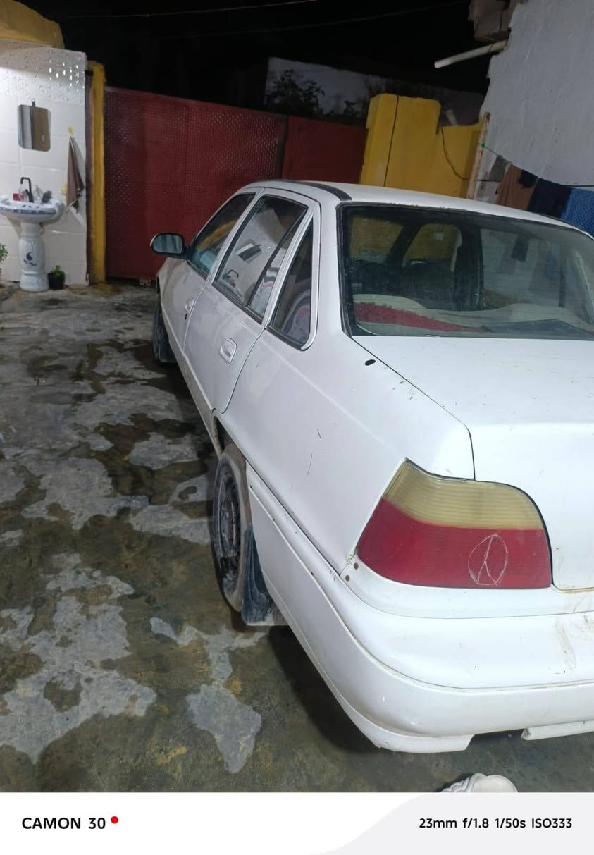 ***********
سياره سلو مديل ٩٥ سياره جدا نضيفه محرك ١٦٠٠ صدر جديد تايرات نضاف وباتري ومحرك وداخل كلشي بيهه بلاد سياره حلوه مالبيت بلاديه مكاني بعقوبه ساده سعر ٢٢ وبيهه مجال بسيط رقمي
