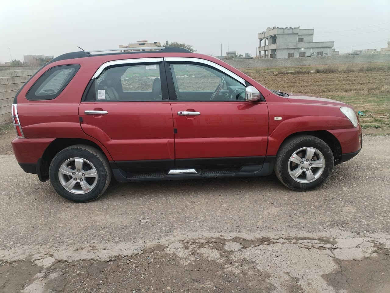 سلام عليكم
كيا سبورتج للبيع ومروس موديل (2009) سياره خليجي رقم نينوى دولي هزه جديد سياره جديده صدر تايرات محرك كلو جديد تحويل وكاله السعر (122)وبيه مجال ملاحضه كوبون بانزين موجود بيه (***********)
