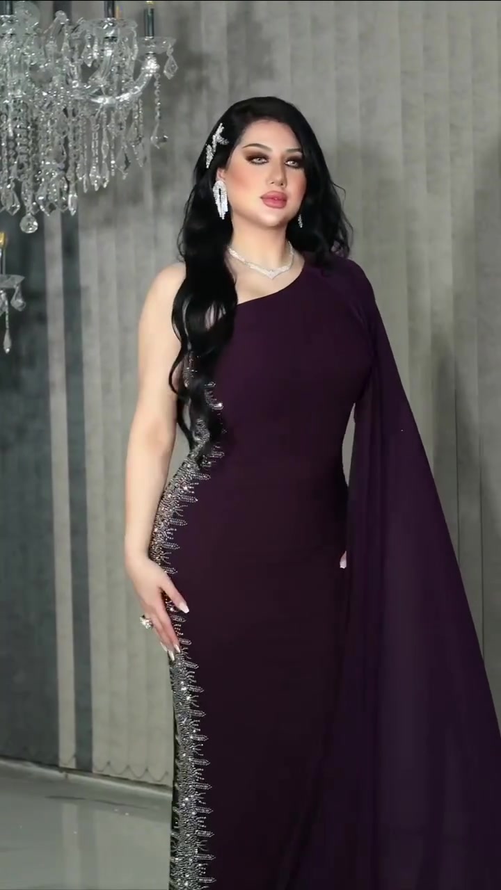هذا الفستان يخليج نجمة الحفلة 👗موديل راقي وتفاصيل فخمة
الكمية محدودة 🔥
توصيل لكل المحافظات
للحجز خاص 💌


**إذا كنت صاحب هذا الإعلان وتريد حذفه لأي سبب، رجاءا أرسل رسالة إلى الدعم الفني**