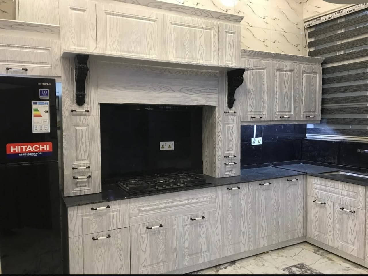 السلام عليكم
دار سكن ركن للبيع المساحة 100م (مع الاثاث)

العنوان:الديوانية حي الوحدة (شارع الزهور)

يحتوي الدار على 

الطابق الاول: استقبال ، صالة مطبخ مفتوح على الصالة ، مطبخ حار بارد ، الارضية مرمر ، درج دوار بايات مرمر 

الطابق الثاني: غرف نوم عدد 2 احد الغرف نظام سويت ، صالة ، مجموعات صحية 

للاستفسار: ***********
