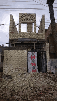 السلام عليكم معاكم المعلم ابو شعبان كادر بناء مصري شغل درجه اولى اسعار مناسبه الجميع رقم الواتساب ***********
