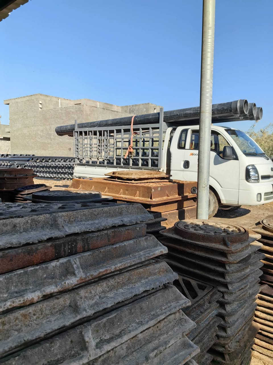 انابيب بلاستك وجي ار بي مختلف القياسات 
***********
