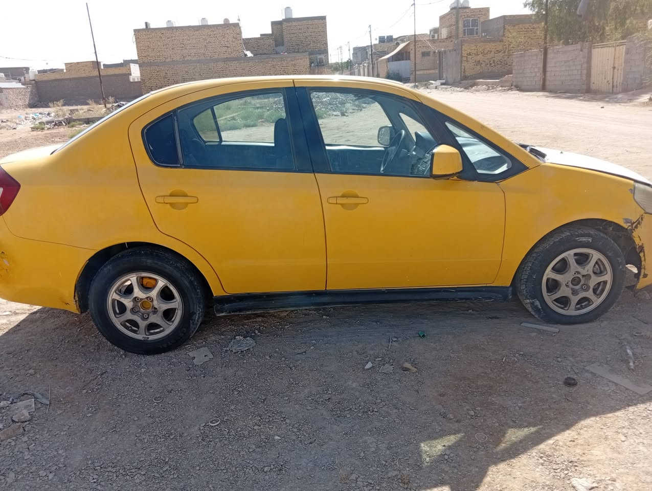 لسلام عليكم للبيع سازوكي ياباني محرك وكير وضفيره كورله حديديه كهربايات تخم تاير باتري كله جديد رقم نجف عنواني نجف /فول اوتوماتيك/بيع او مراوس حسب لقناعا لسعر 15ورقا/***********
