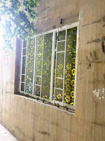 بيت للبيع
السلام عليكم
بيت للبيع خور الزبير  بالهندية
طابو ملك صرف بأسمي
تحويل مباشر المساحة 300م
ثلاثة غرف 
استقبال
مطبخ
حمام داخلي
حمام خارجي
حديقة كبيرة جدا
للأستفسارالأتصال على الرقم ***********
للتواصل اتصال فقط او واتساب
السعر 150وقابل للتفاوض
