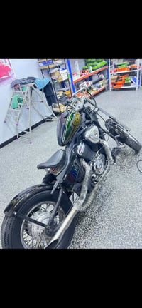 هارلي هوندا ببر موديل 1994 محرك 400cc عليهة صالنصات رياضي وصوت طرب  لل...