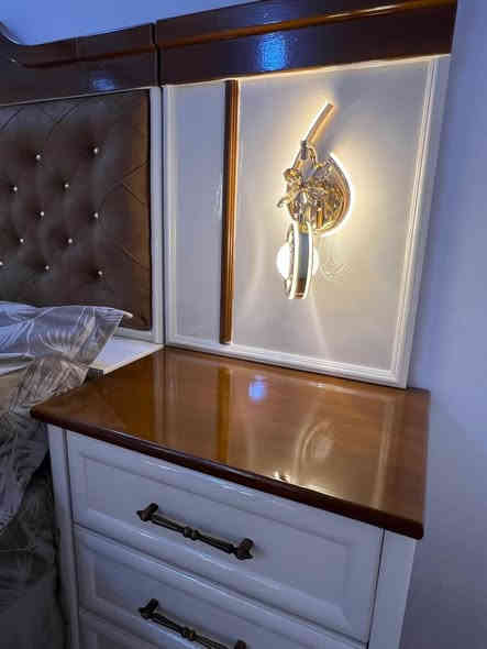 معمل نجارة القمه
ورشة الفرشاة الذهبية لصبغ الموبيليا بأنواعها
الأنبار - هيت -الزهور الأولى قرب متنزة الزهور
هاتف ***********
واتساب
عمر جلود
صبغ اوف وات والاسطح تعتيق صاجي
متوفر السعر 3250 مع النقل والشد
غرفه حطاطه 
للأستفسار واتساب
***********
