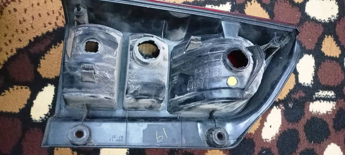 السلام عليكم عندي بك لايت اليمين R باثفندر (2008-2012) كلش نظيف .
مكاني موصل 

للتواصل

 *********** .
