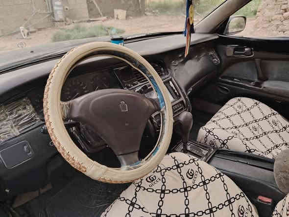 سلام عليكم سياره بطه متصل للبيع بيهة كصه قماره وصوت بل مكينه اول ما شغلهاا سياره جاهزه كهربايات تخم تاير حداديه كلهاا مكفوله مكاني ناصريه قلعه سكر سعرها 25وبيها مجال قليل ***********
