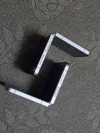 مرحبا عندي 2  كالاكسي زت فلب ٦  Galaxy Zflip 6 المساحه ٢٥٦  كلش جديد و...