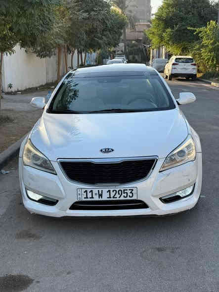 كيا كادينزا خليجي  2011 فول 1/1 للاخير ومكفولة
السعر 127 ورقة وبيها مجال بسيط  
مكفولة من الصبغ فقط بيها مكانات بارد 
محرك وكير وصدر وتبريد نضيفات جدا 
محرك v6 3500 
رقم بغداد جديد بأسمي 
فول مواصفات VIP
بانوراما دبل سلايد 
بصمة 
كشانة جلد 
تبريد قطعتين 
اشارة ترحيب بالمرآة+ اشاير بالمري  
حساسات خلفية 
مكاني بغداد المنصور للأستفسار 
***********
***********
***********( فقط. واتساب)

