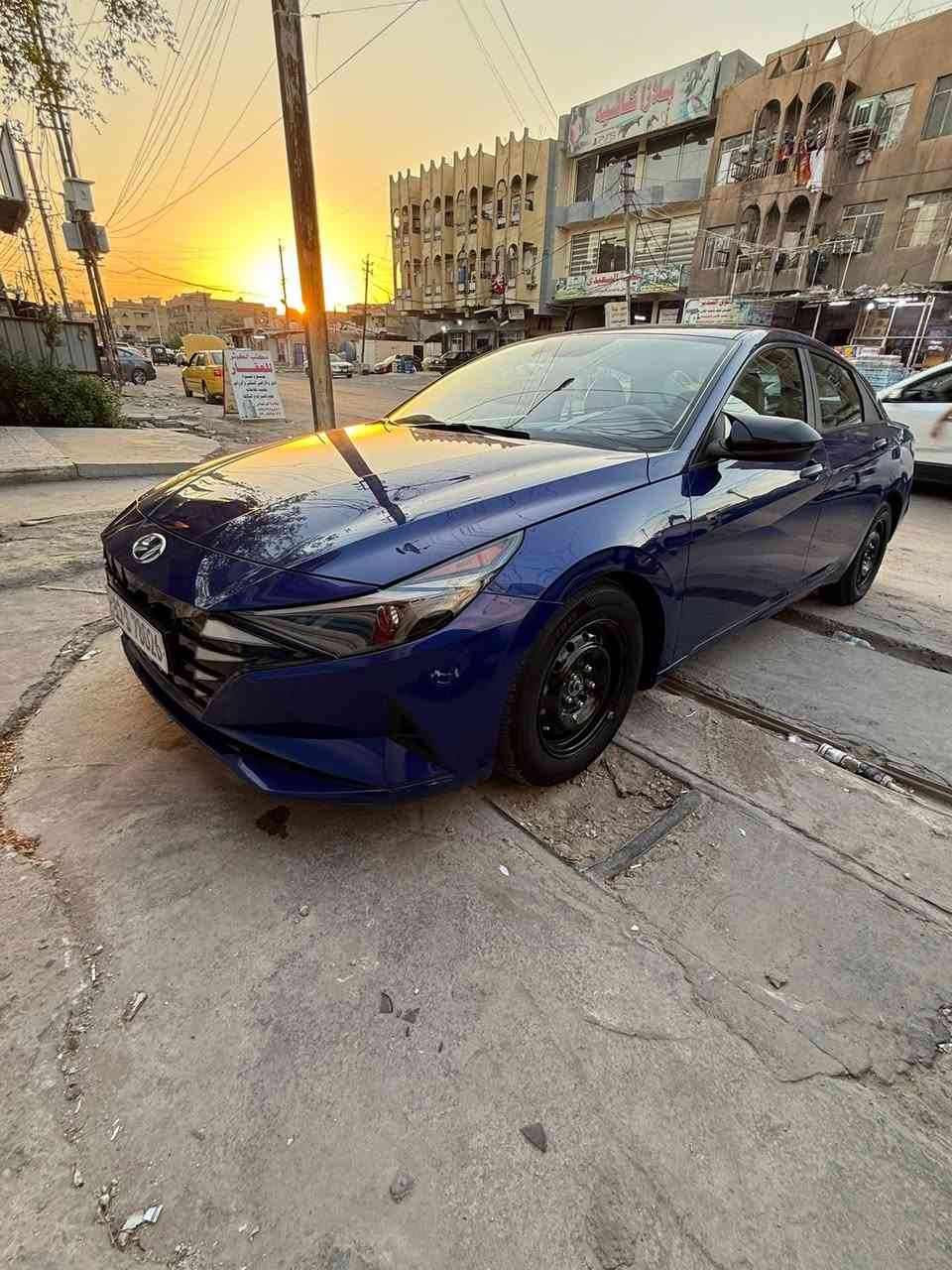 سلام عليكم النترى 2023 فول عده السليت والجلد شاشه متصله وسايده بريك كهرباء او نقطه عمياء اوتحديد مسار اورادار امامي رقم بغداد الجديد مكان السياره بغداد ***********
