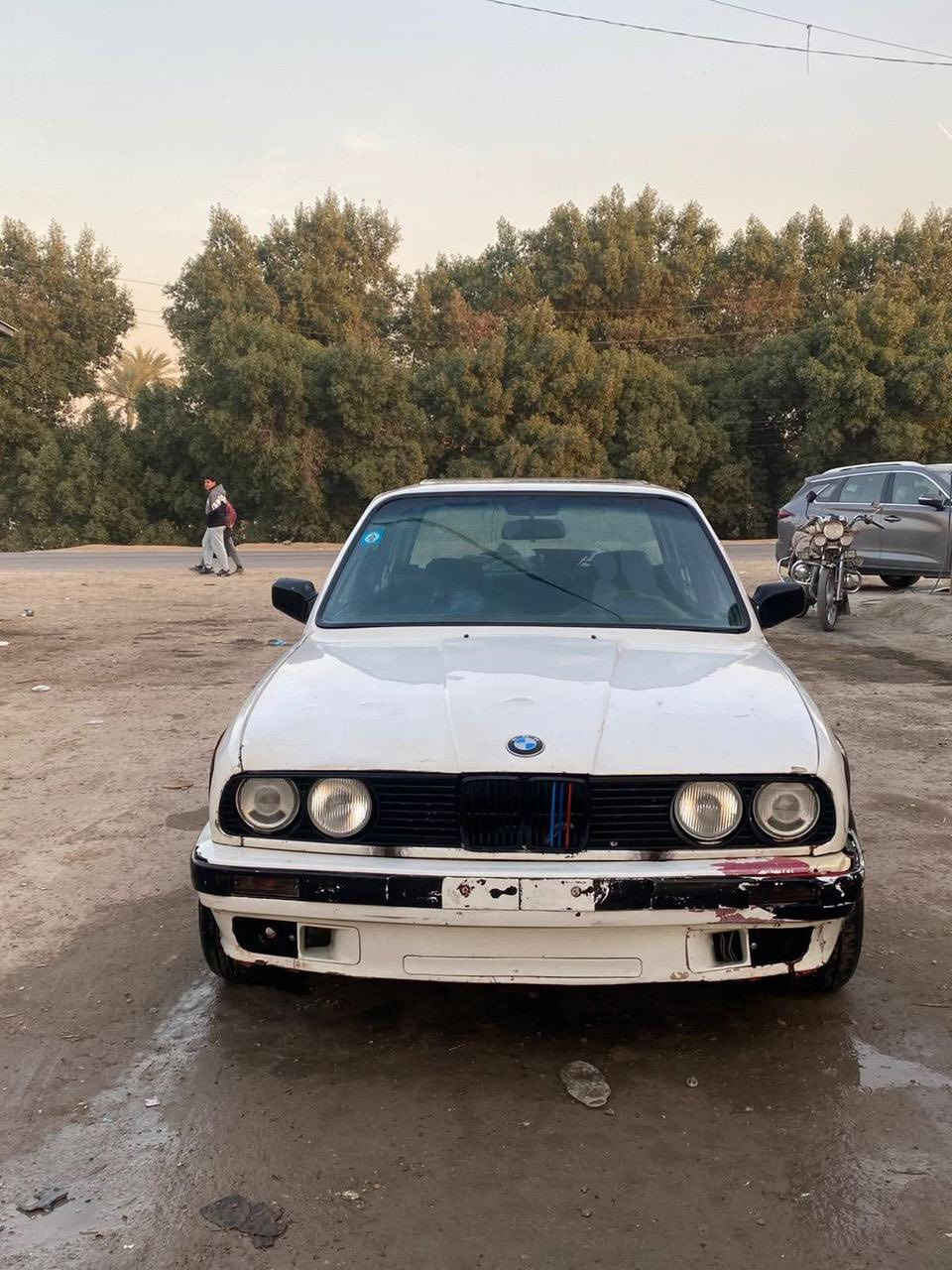 زعرة للبيع رقم بغداد تحويل ثاني يوم 325
محرك 25 مفتوح كير عادي كهربائياته شغاله بدون جطل سيار صبغ يرادله وترتيب تعمير السعر 25 ورقة وبيهة مجال بسيط ***********
