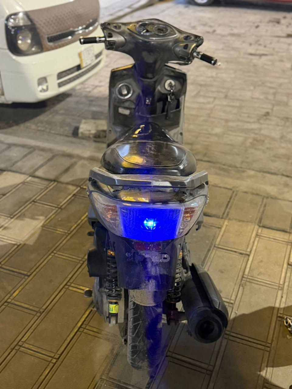 سكنس فحل نوزل خطين قبق بانزين نفخ ياباني ستاند حساس دراجة خير من الله موزلهة ياباني اصلي كهربائيات كلهة شغالة بيهة تزويد بك لايت امانت الله بلادي سعرة 60 وبيهة تزويد يدات سكليتر ويدات بريك وعضمة سكليتر rgs مال رمبة بيهة كلجrgs امامي دبلات امامي خلفي بلاديي مال رمبة ما ملعوب بيهن دراجة نكرة سلف وهندر بكل وقت ودراجة مستعجل علة بيتهة امانت الله سعرهة 550 للتواصل
***********
