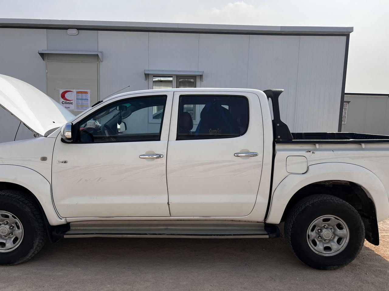 سلام عليكم ٢٠١١ رقم بصره جديد كاز فورويل
السعر ✅150وبيها مجال الشراي بل خدمه 
***********
