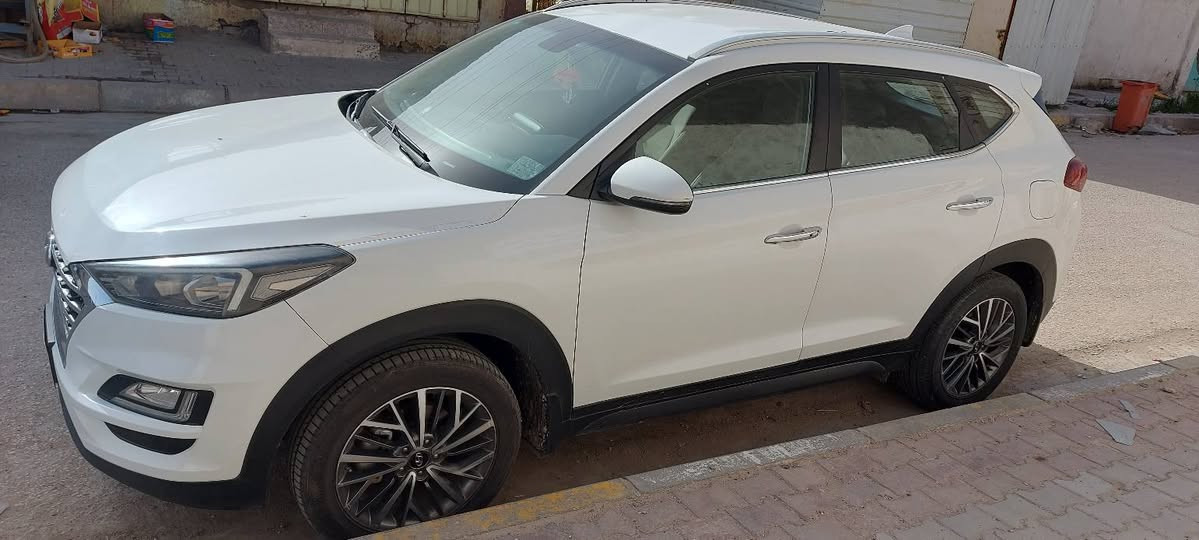 السلام عليكم توسان ٢٠ خليجي مكفوله ماشيه ١٤١ رقم بغداد فول عده البانوراما  كشنين كهرباء جاهزه مكينه كير تبريد حداديه تخم تاير مناقصه اي شي سعر ٢٠٠ الاتصال ***********موجوده في كربلاء
