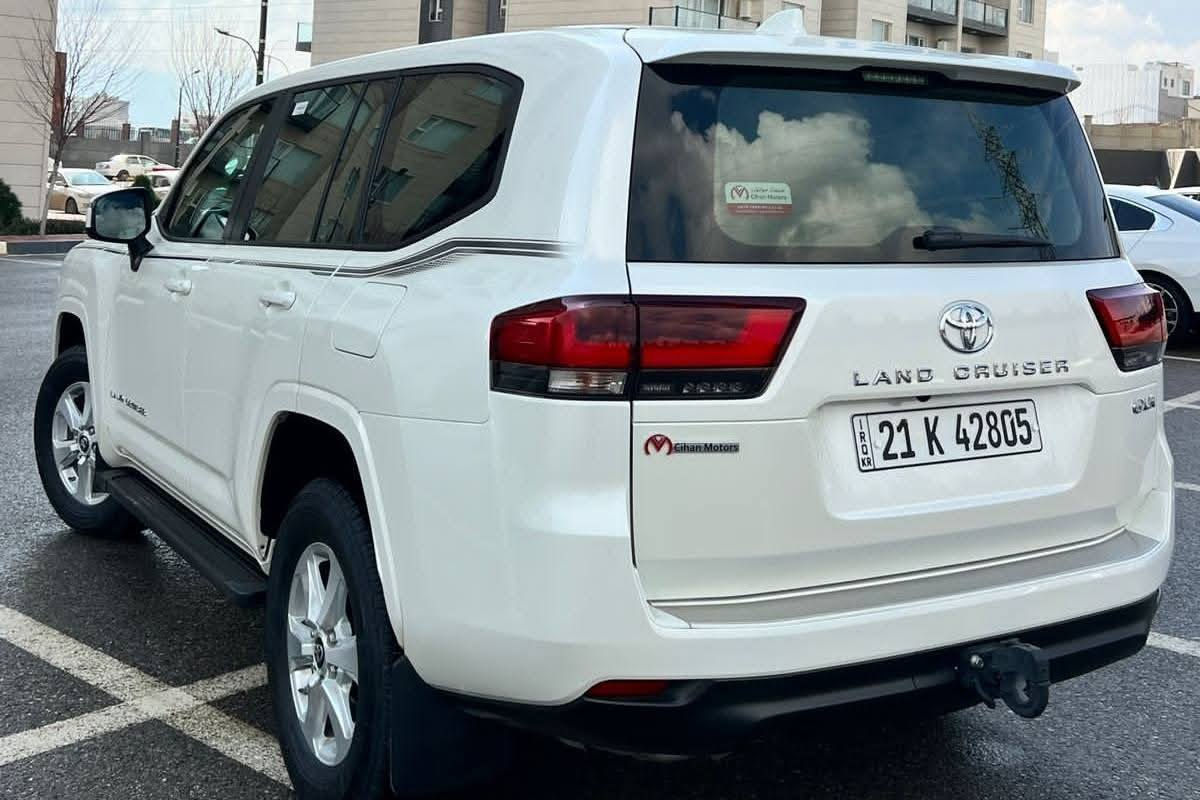 تۆیۆتا لاندکڕۆز 2025 سفری شەریکەی جیهان 
تەنیا 2 هەزار کیلۆمەتر ڕۆیشتووە 
خۆم بە سفری ڕامکێشاوە یەك دەستە 
زەمانی شەریکە ماوە
هیچی پێوە نیە 
نموونە لە جوانی و پاکی

سـعـر : لە کۆمێنت داوابکە ڕاستەوخۆ بۆت دێت 📥 

گێر و مەکیەنەی بەشەرت 
هیچ کێشەیەکی تێدا نییە 

ژمارەی خاوەنەکەی 
***********
