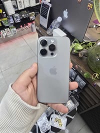 آيفون ١٥ برو • ٢٥٦ • بطارية ٨٧%