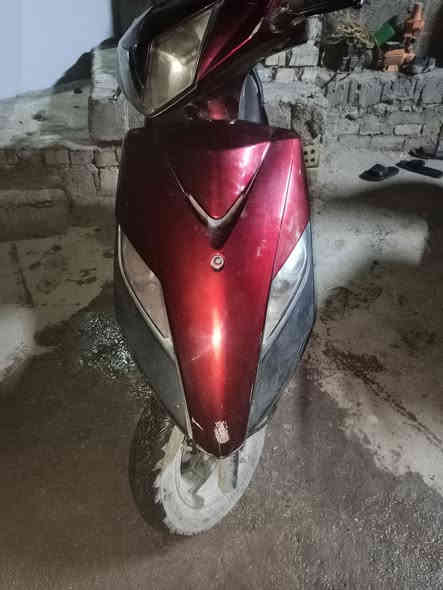 السلام عليكم للبيع دراجه ثعلب مكينه ممفتوحة الدراجه مكينة بلاديه كابريتر بلاديه كلجات بلاديه بركات فول بلمكان الدراجه شلعه ومعدل يشك تايرات جدد الدراجه كامله عله اخر حبايه ربع متذب عليه المكان بغداد الدولعي قرب منتزه الدولعي السعر 700 وبيه مجال للاستفسار خاص او يتصل عل هذا الرقم ‏‪***********‬‏
