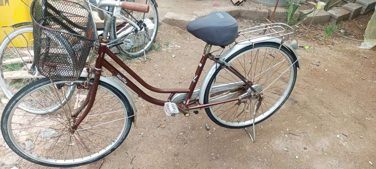 سلام عليكم
باسكل بناتي حجم 26
سعر 100وبيه مجال قليل 
مكان بصره ابي خصيب شراي يجي خاص ويدلل


**إذا كنت صاحب هذا الإعلان وتريد حذفه لأي سبب، رجاءا أرسل رسالة إلى الدعم الفني**