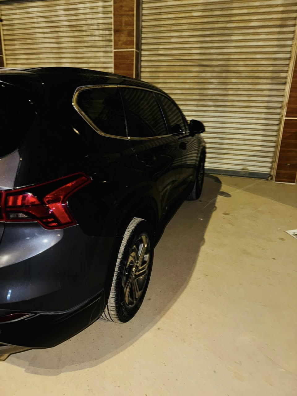 للبيع 💯💯
هونداي سنتافي 2023  🔥

وارد امريكي 🇺🇸 لون رمادي

محرك :4سلندر 2500محرك

الضرر ✖️  ضرر بل جنطه الخلفيه فقط 

السيارة ماشية 13000  فقط قابل للزيادة 🔥✅

مواصفات ✅ : ( شاشة - كامرة خلفية - تحديد مسار - مثبت 

سرعة - اوتو هولد - وضعيات قيادة -  

 رادار امامي - رادارات جانبيه - اشارة بالمري - 

حساسات خلفية - توقف ذاتي - انظمة تحذير - مقاعد 

الخلفية تحكم كهربائي - لايتات زينون LED - ) 

وباقي المواصفات المعروفة بالفئة هاي

الاستفسار 

***********

 مرقمه كامل رقم إنكليزي 

مكان سيارة : //حلة //

السعر مناسب
