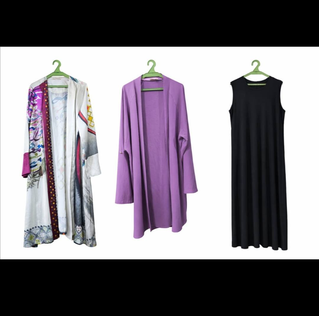 ...9...قطع مستعملة قليل ونضيفة جداً (صايات فساتين)
 تلبس وزن 80-90 طول الملابس 138 من الكتف
 يوجد توصيل ❤️‍🔥 السعر صايات 10 فستان 15 وبيهن مجال ❤️‍🔥


**إذا كنت صاحب هذا الإعلان وتريد حذفه لأي سبب، رجاءا أرسل رسالة إلى الدعم الفني**