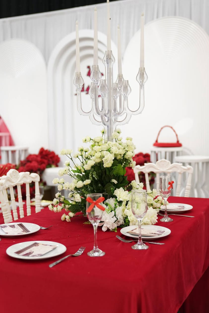 السلام عليكم
يوفر لكم بيج فراشات جميع تجهيزات المناسبات الخاصه بيكم
مهر
حنه
برايد
عيد الميلاد
ختان
بيبي شور
كراسي 
طبلات
جنط العرايس
للحجز ولاستفسار يرجى لاتصال عل الرقم التالي

***********
العنوان واسط العزيزيه
تتوفر خدمه توصيل للمناطق القريبه 😍
