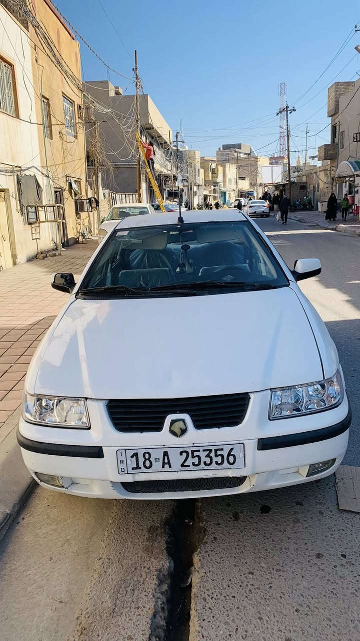 سمند موديل 11
رقم بابل جديد
سياره ماشيه 60 الف كيلو 
سونار بيه موجود 
مكان سياره طويريج
كير ومكينه سليمات 
جاهز من تخم تاير وحداديه
سعره 48 وبيه مجال بسيط 
اتصال ‭0783 172 2487‬
