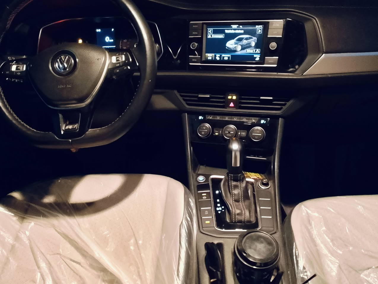 السلام عليكم ورحمة الله جيتا موديل 2020 مواصفات ارلاين رقم سليمانيه ضرر جانبي ماشيه 50 الف ميل بيها مواصفات هواي تحكمات ستيرن تثبيت سرعه بانوراما شاشه كبيره تدفئه كشنات وتدفئه ستيرن وتبريد ممتاز محرك ١٤٠٠ تيربو السونار مرفق لكم مع الصور وهذا رقم الشاصي الخاص بالسياره 3vwcb7bu3lm043746 بيها مجال مراوس


**إذا كنت صاحب هذا الإعلان وتريد حذفه لأي سبب، رجاءا أرسل رسالة إلى الدعم الفني**