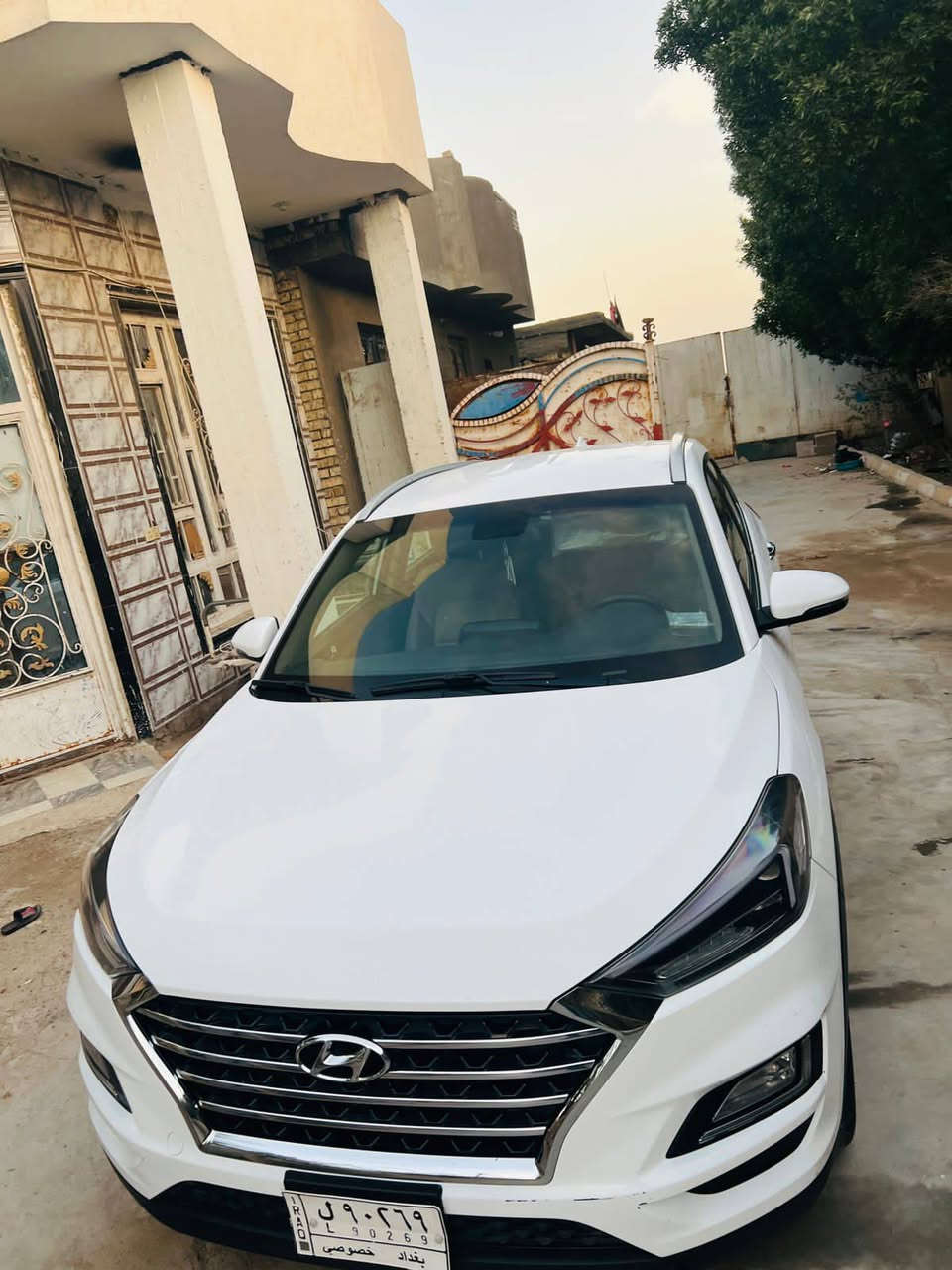 سلام عليكم توسان موديل 2021سياره خليجيه كير ومكينه مكفول بيه رصعه بل باب الور سكن وباقي مكفول سعر 215سياره بسمي رقم بغداد مكان سياره نهروان رقم ***********
