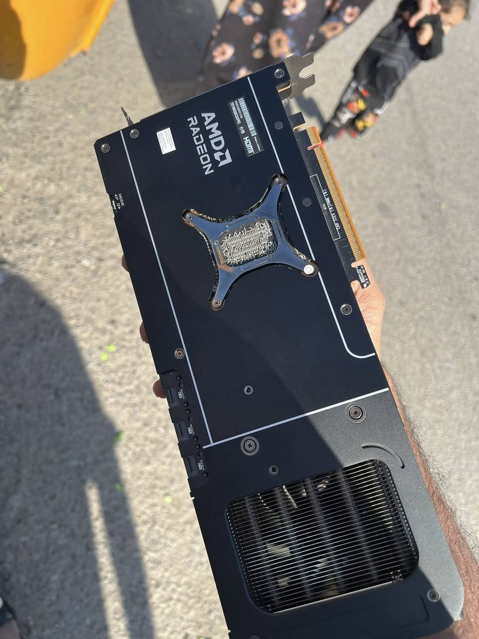 للبيع 🔔
كرت شاشة AMD 9070XT سعر 1000.000
رامات Ram 2x16 32 6000hz g.skill  سعرر 500 الف
هارد Samsung 990 PRO M.2 1TB ماعرف سعره حطو سعر ومنختلف ابيع قطع منفصله


**إذا كنت صاحب هذا الإعلان وتريد حذفه لأي سبب، رجاءا أرسل رسالة إلى الدعم الفني**