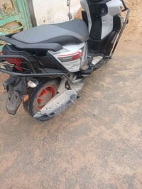 للببع سعر ٢٣٠٠ مكفوله كفاله صاله شهر ونص من طالعه مديل ٢٥ 07826624070