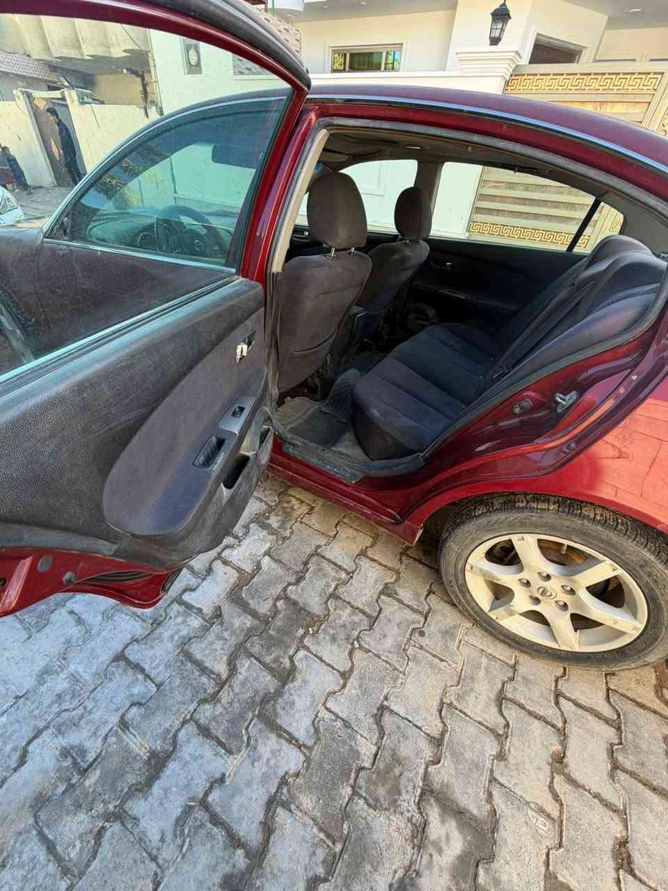 سياره التيما بدون لوحات للاستفسار
***********
