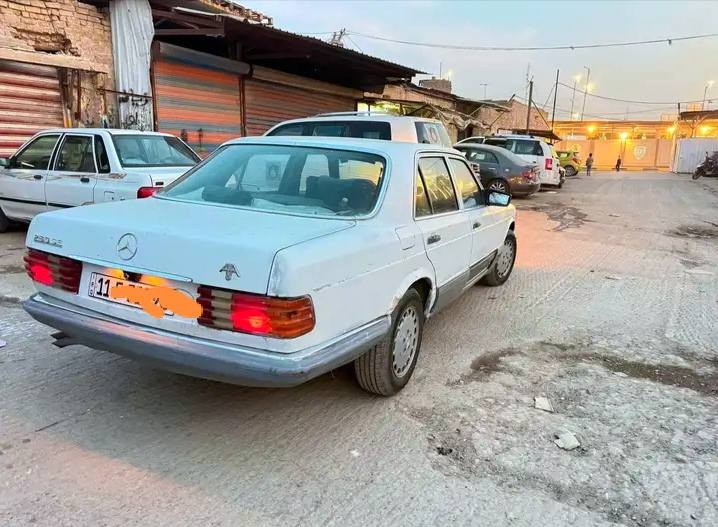 ب 27 ورقه قفل 280 SE رقم دولي بغداد
1985 بلاديه يرادلها ترتيبات مكانها بغداد
***********
***********
