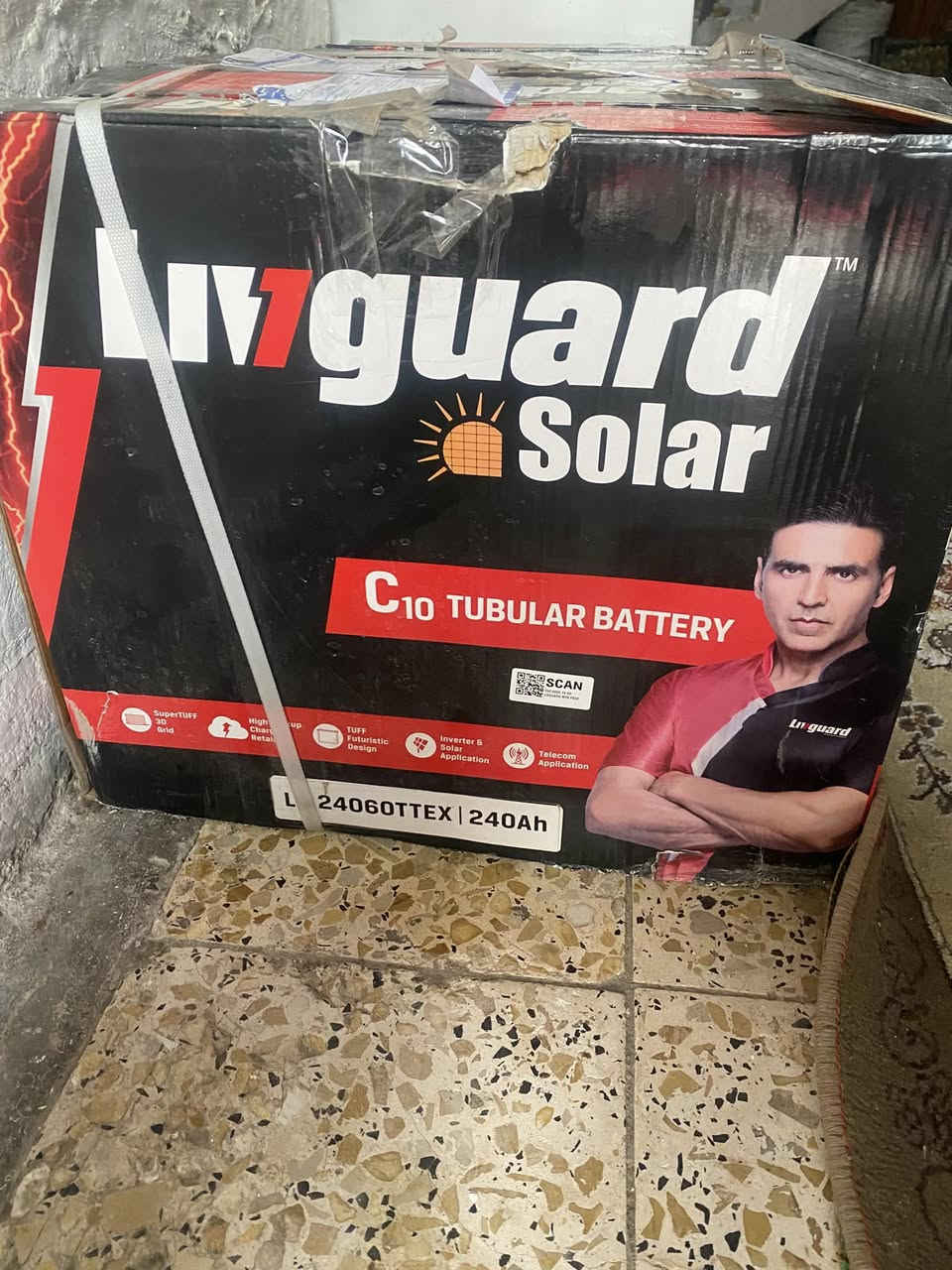 بطاريات محلول بيها وصل ضمان سنتين 12 فولت 240 انبير وزن ثقيل 75 كم لعدد 4 لسعر لوحدة 250 قفل بغداد ***********. ممتواجد فقط اتصال
