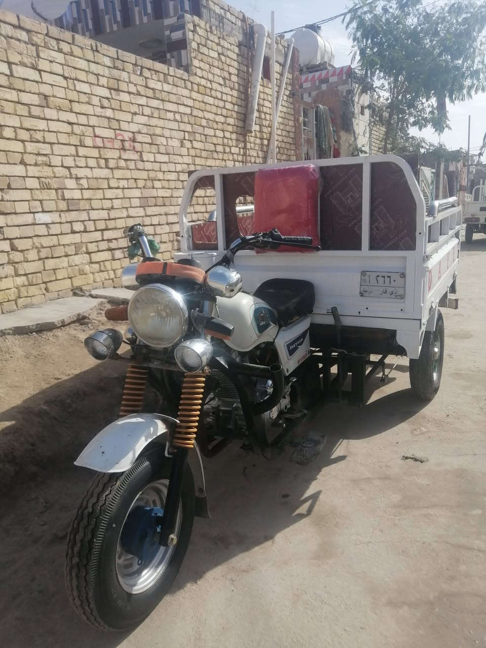 سلام عليكم ستوته مديل 12. رقم و سنويه محرك كارتون شرد كفاله عامه تعمير 26 لمكان شطره لسعر مليونين وبيها مجال لتصال عل رقم ***********
