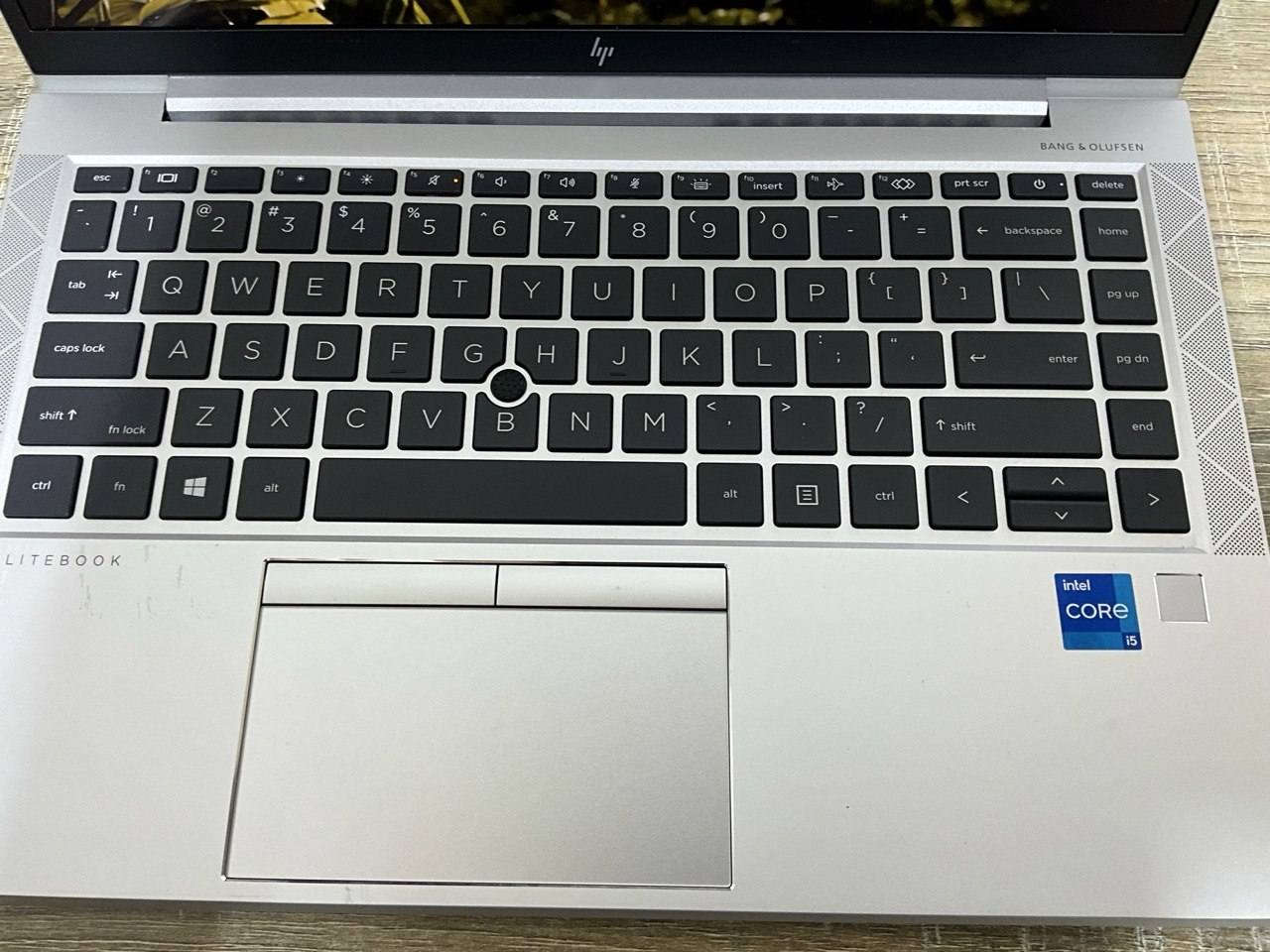 لابتوب HP الجيل الحادي عشر 11 
Elite book
Core i5 
بذاكرة 238 كيكا بايت 
و رام RAM 16 كيكا بايت 
الشاشة لمس touch screen 
السعر 560 الف دينار عراقي قابل للتفاوض حلة, بابل


**إذا كنت صاحب هذا الإعلان وتريد حذفه لأي سبب، رجاءا أرسل رسالة إلى الدعم الفني**
