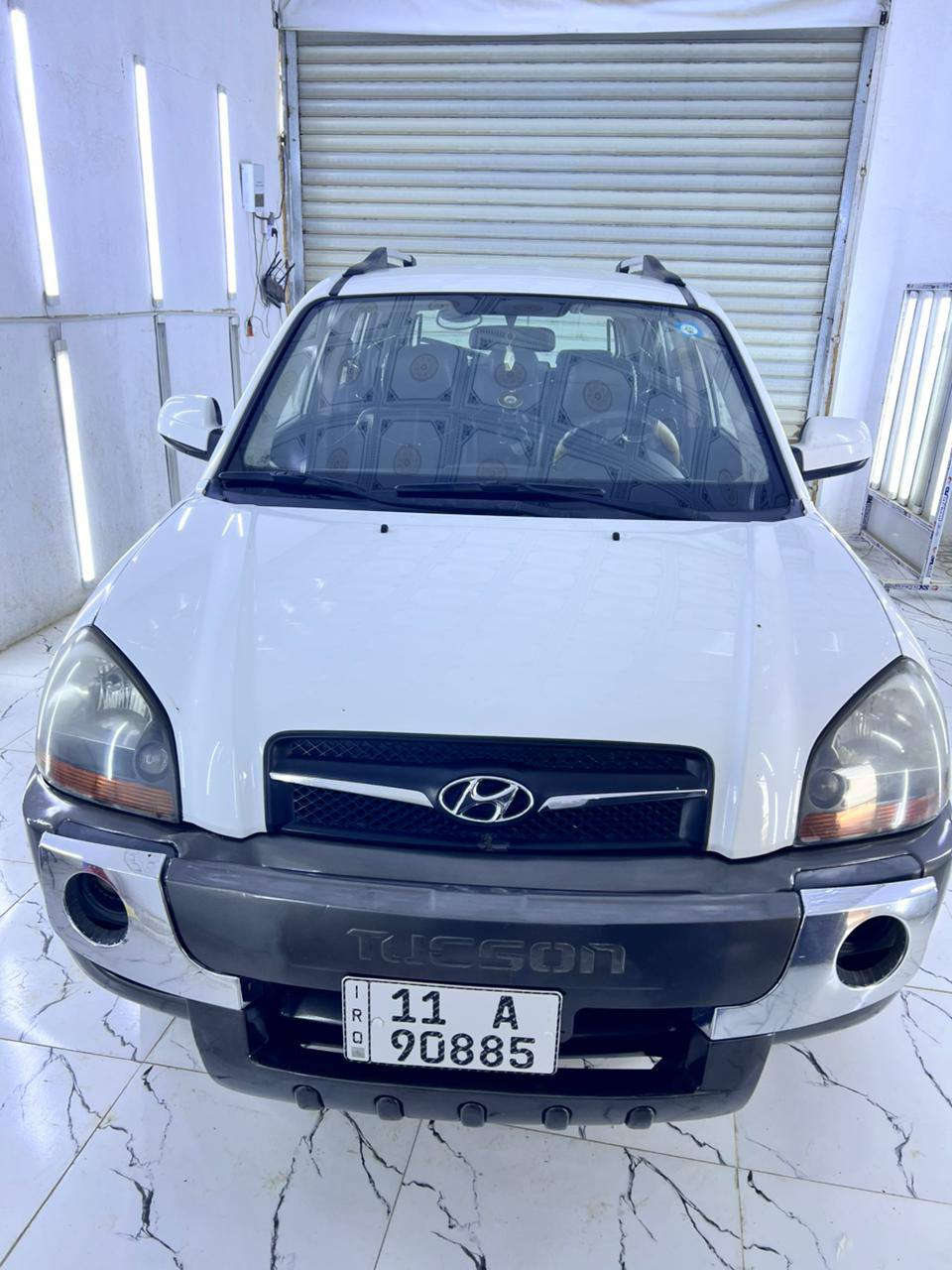 السلام عليكم
توسان موديل 2009
مكفولة من الصيغ والتبديل
كير مكينة تبريد مكفولات
4 سلندر 
السيارة حلوة وجاهزه
العنوان ديالى 
جديدة الشط 
السعر 122 وبيها مجال 
***********
