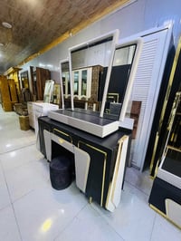 غرف نوم • اثاث • شد ونقل مجاني