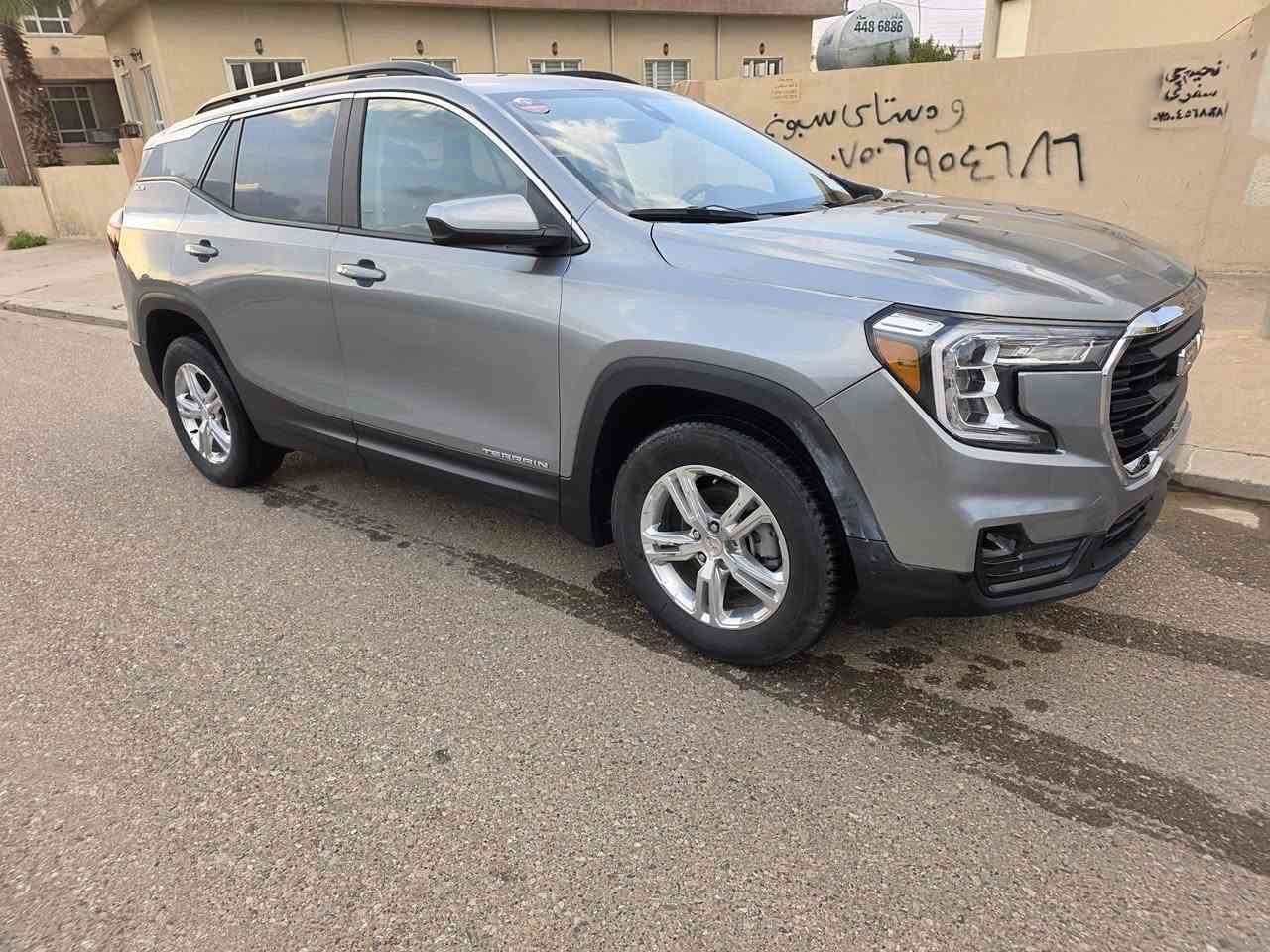 GMC TERRAIN 2024 SLE AWD
جيمسي تيران 2024 SLE AWD 
دبل اكسل 
29000 km 
كشن هيتر 
كشن كهربائي 
اوتوستوب 
محرك كير وكهربائيات بشرط 100%
رادار جانبي 
كامرة خلفية 
3 مود قيادة 
سقف وبنبد صبغ بدون دواخل بشرط 100%
ارباك ستيرن راجع بلادي بشرط
كاتي تترقم شمالي فقط
مكان السيارة اربيل 
***********  واتس اب
