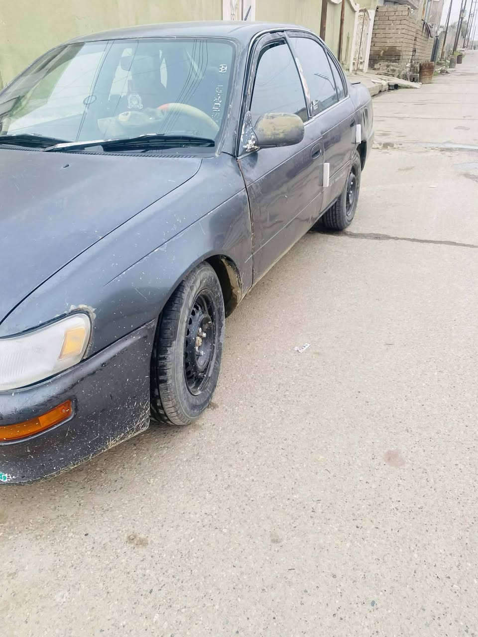 السلام عليكم

سيارة كورلا للبيع موديل 1991
شرط الوكاله والتحويل كابون بانزين بيها
السعر 35 وبيها مجال العنوان كيارة

الرقم:  ‏‪***********‬‏
