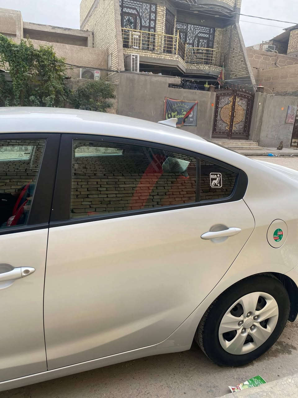 سلام عليكم اخوان مكلف بالنشر فورتي موديل 2017رقم بغداد الماني سنوية نافذة 2025 محرك وكير مكفول تخم تاير حدادية وسط حادث بنيد وجاملغ السعر 115وبيهة مجال بسيط اخوان مكلف بالنشر هذا رقم صاحب السيارة *********** العنوان بغداد مدينة الصدر
