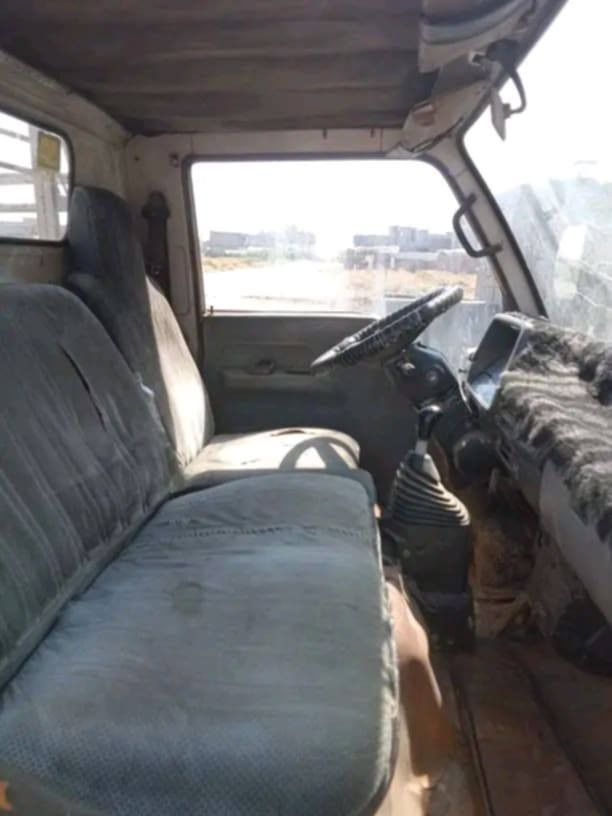 سياره للبيع حمل جانبي صاحبه الشرعي موجود كير شغال محرك شغال شاصي السمك مالو تقريبا قياسو ١٨ سانتيم يتحمل  حصة كاز بيها تصلح انت تعمللها جك واتصير كلاب اي دعمه مابيها اي صبغ مابيها رقم نينوى


**إذا كنت صاحب هذا الإعلان وتريد حذفه لأي سبب، رجاءا أرسل رسالة إلى الدعم الفني**