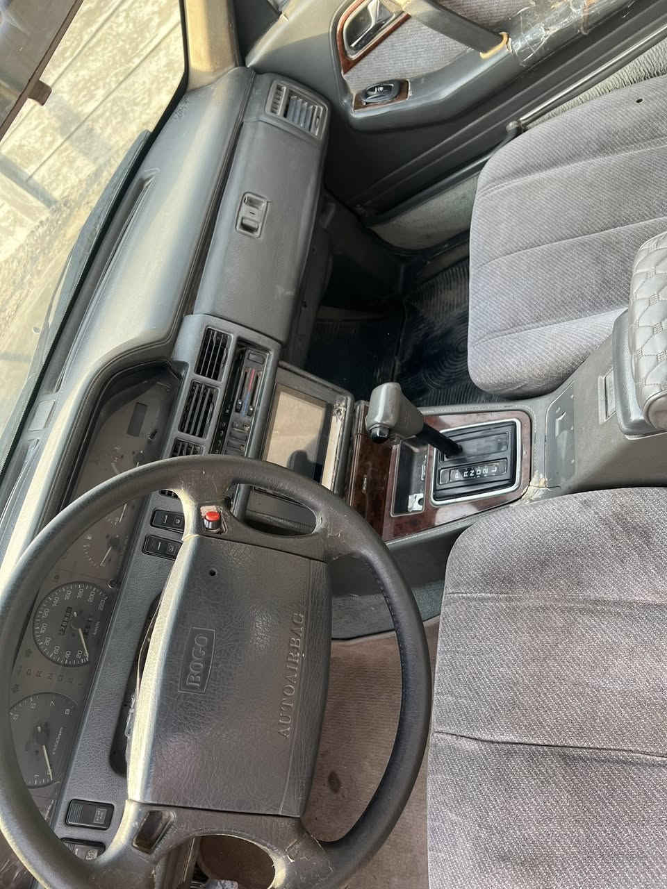 سلام عليكم للبيع كيا بونتيشا موديل 94 رقم نبار بسمي رقم جديد هزا جديد سنويا 30 صدرامامي خلفي تما م مكينه تمام كهرباء كل شغاله سعر 27  مكاني أبوغريب ***********
